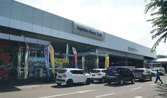 Suzuki indomobil Jakarta Barat